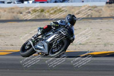 media/Dec-18-2022-SoCal Trackdays (Sun) [[8099a50955]]/Turn 4 (1pm)/